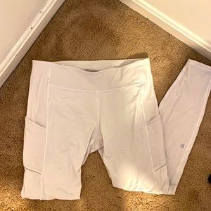 Lululemon white leggings fast and free